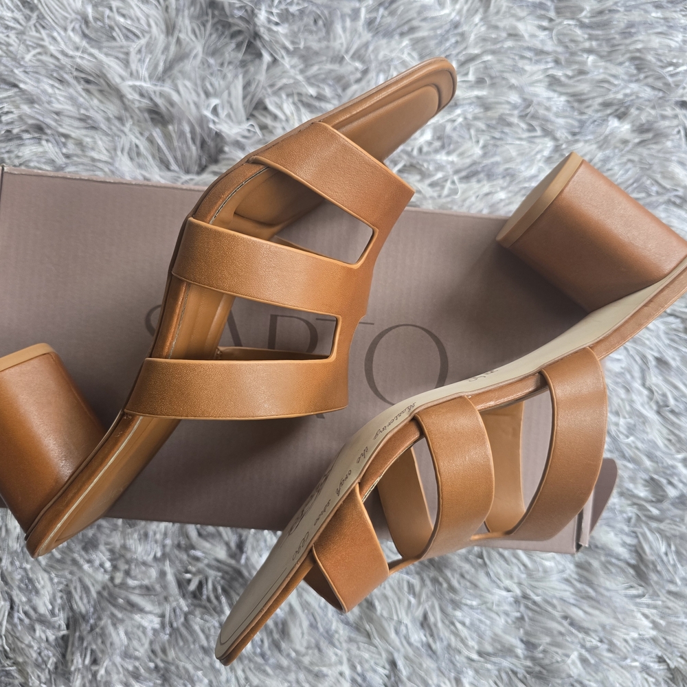 Sarto A-Flexa Carly Women's Tan Brown Sandals Sz 10